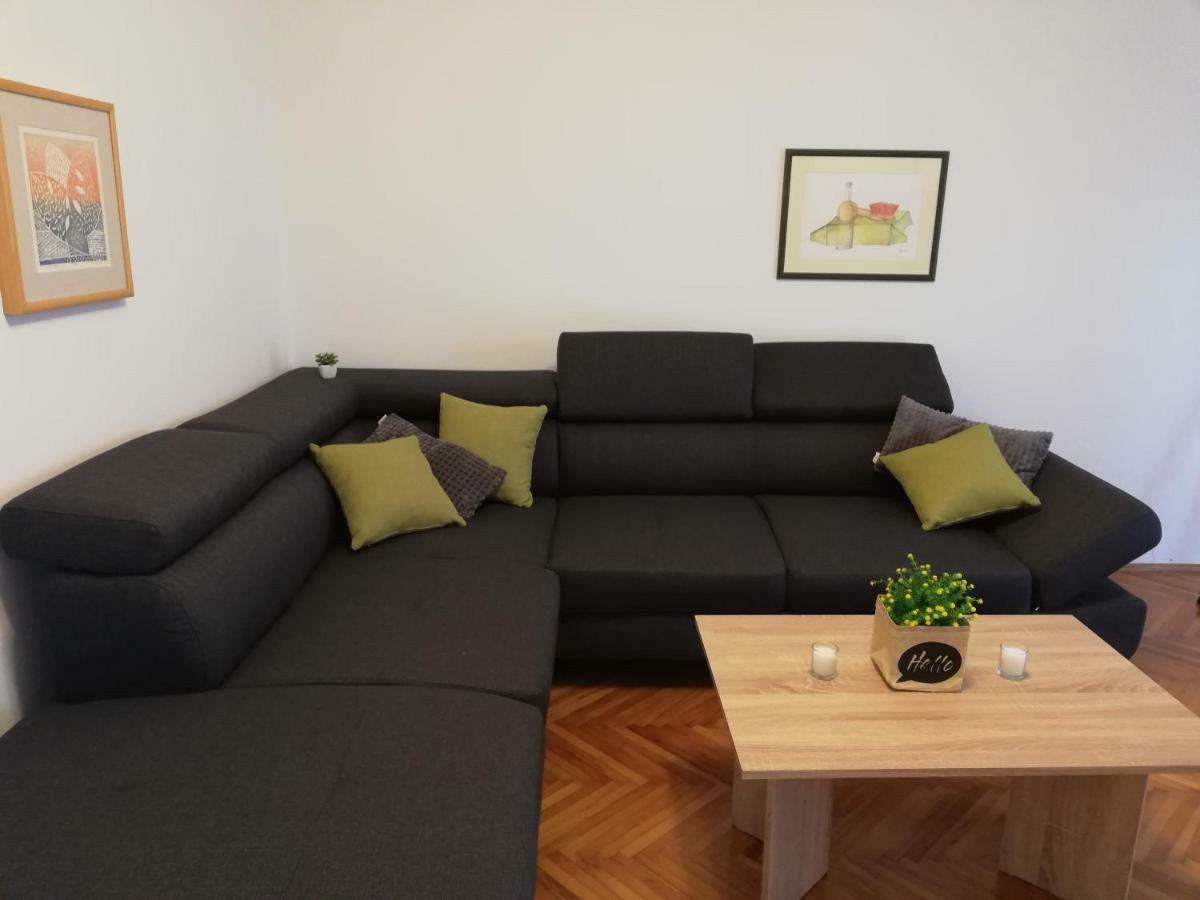 New Renovated Apartment 15 Min From Beach On Foot Pula Luaran gambar
