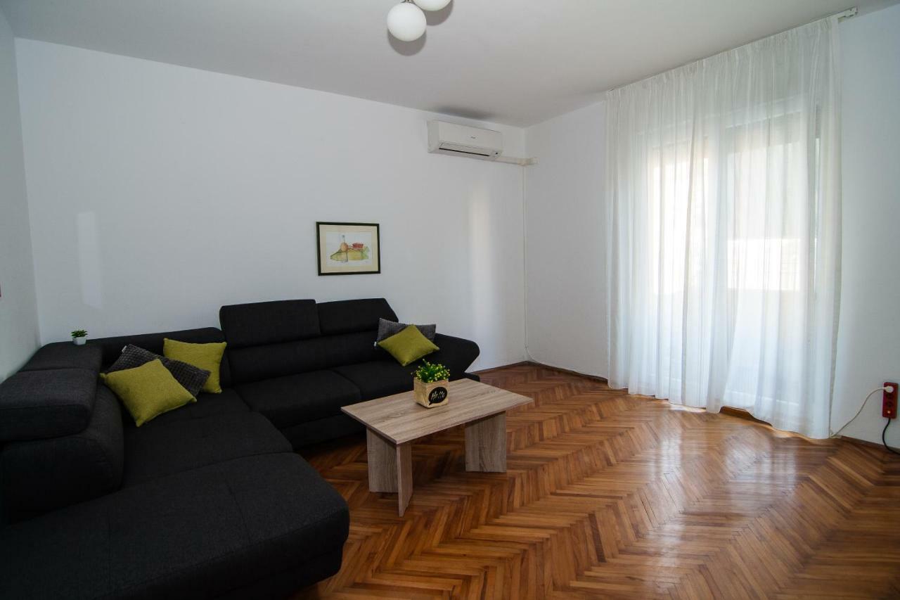 New Renovated Apartment 15 Min From Beach On Foot Pula Luaran gambar
