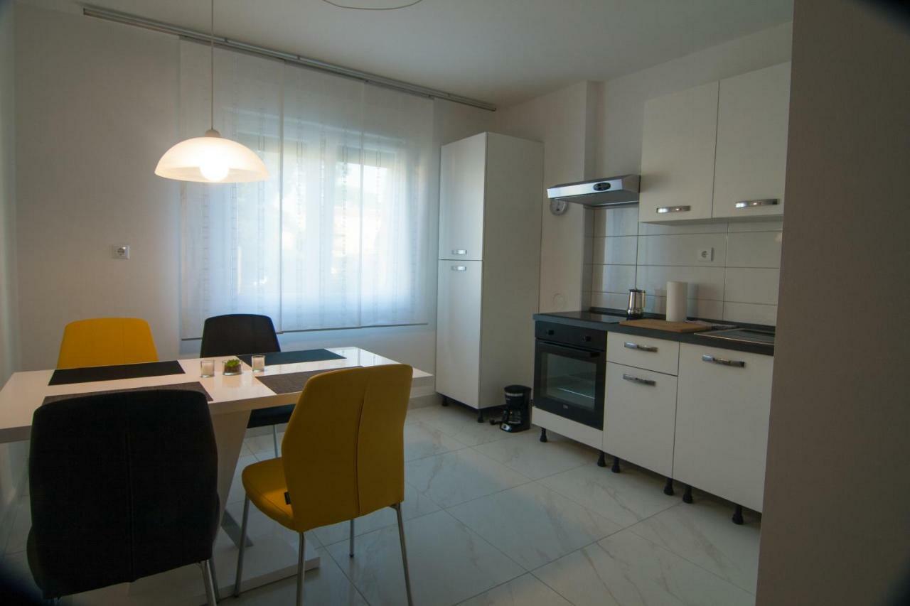 New Renovated Apartment 15 Min From Beach On Foot Pula Luaran gambar